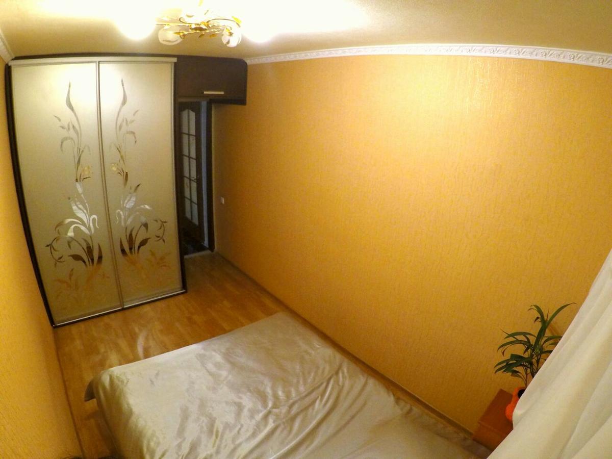 Apartment On Bohdana Gavrilishina Kpi Kiev Luaran gambar
